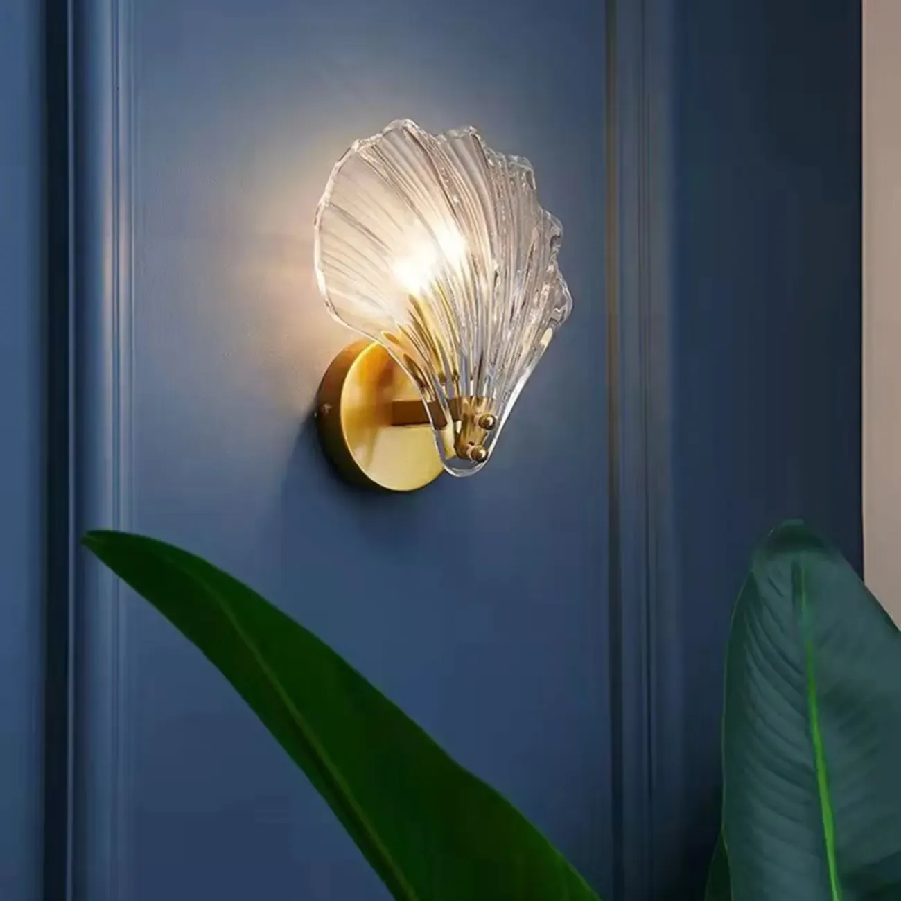 Modern Geometric Metal Vanity Lights with Glass Shell Shade Image - 17