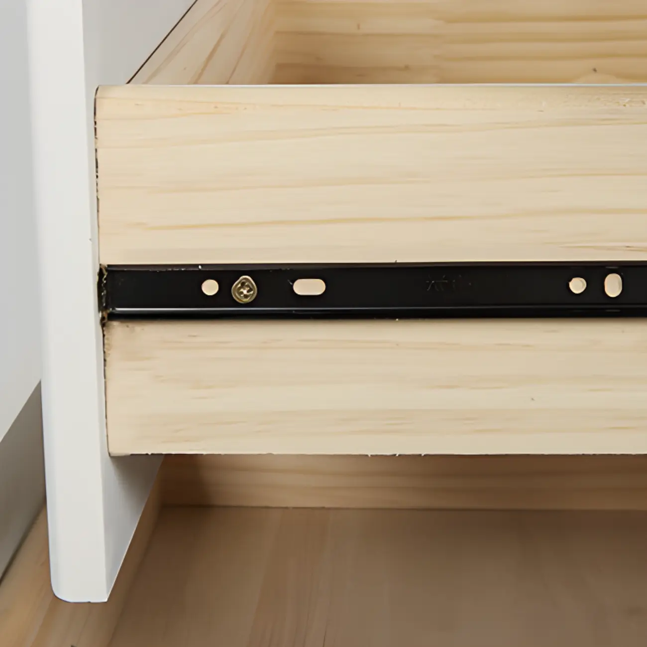 Modern Off-White Wooden Dressers with 5-Drawers Image - 8 | homeyfad