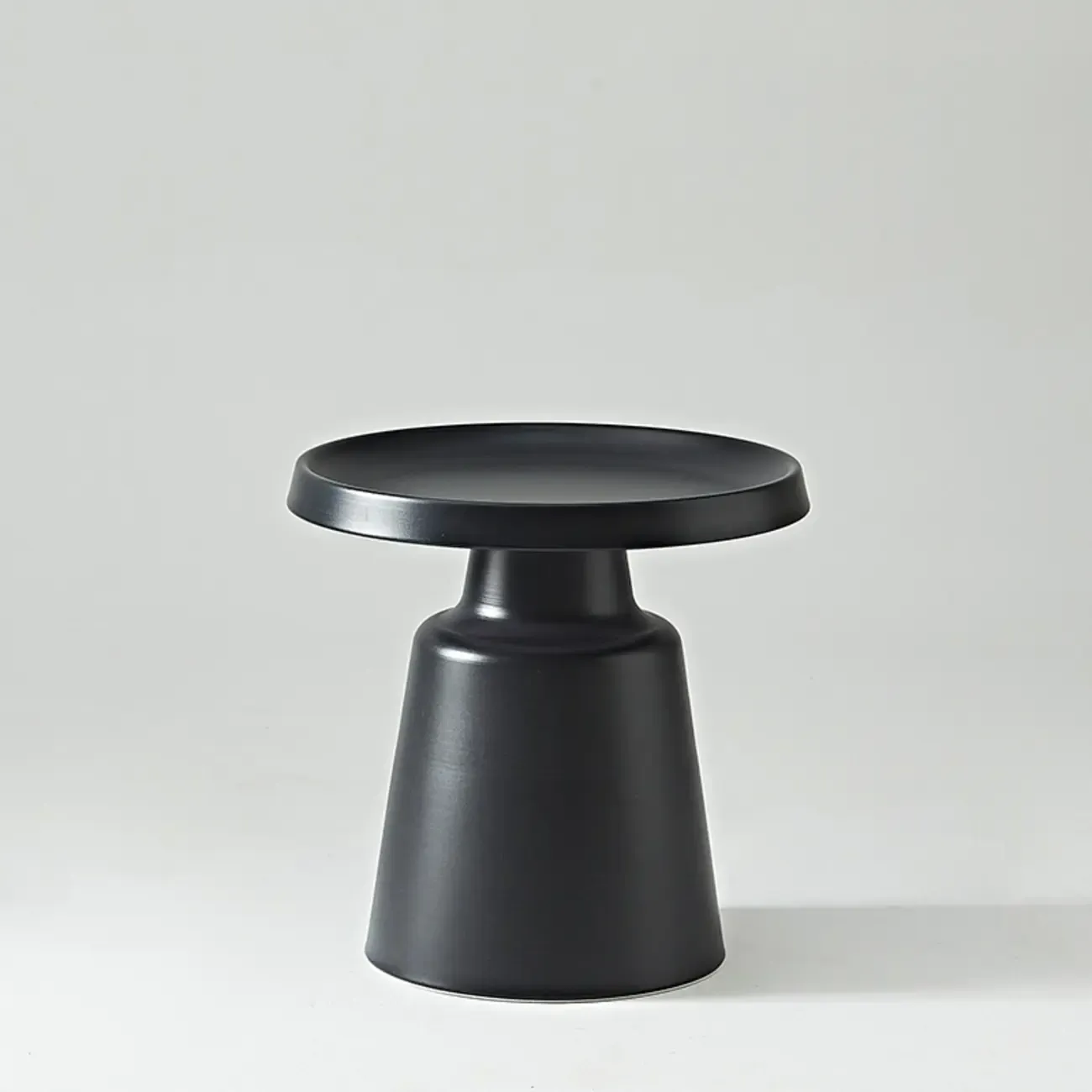 White Round Metal End Table with Tray Top for Living Room Image - 5