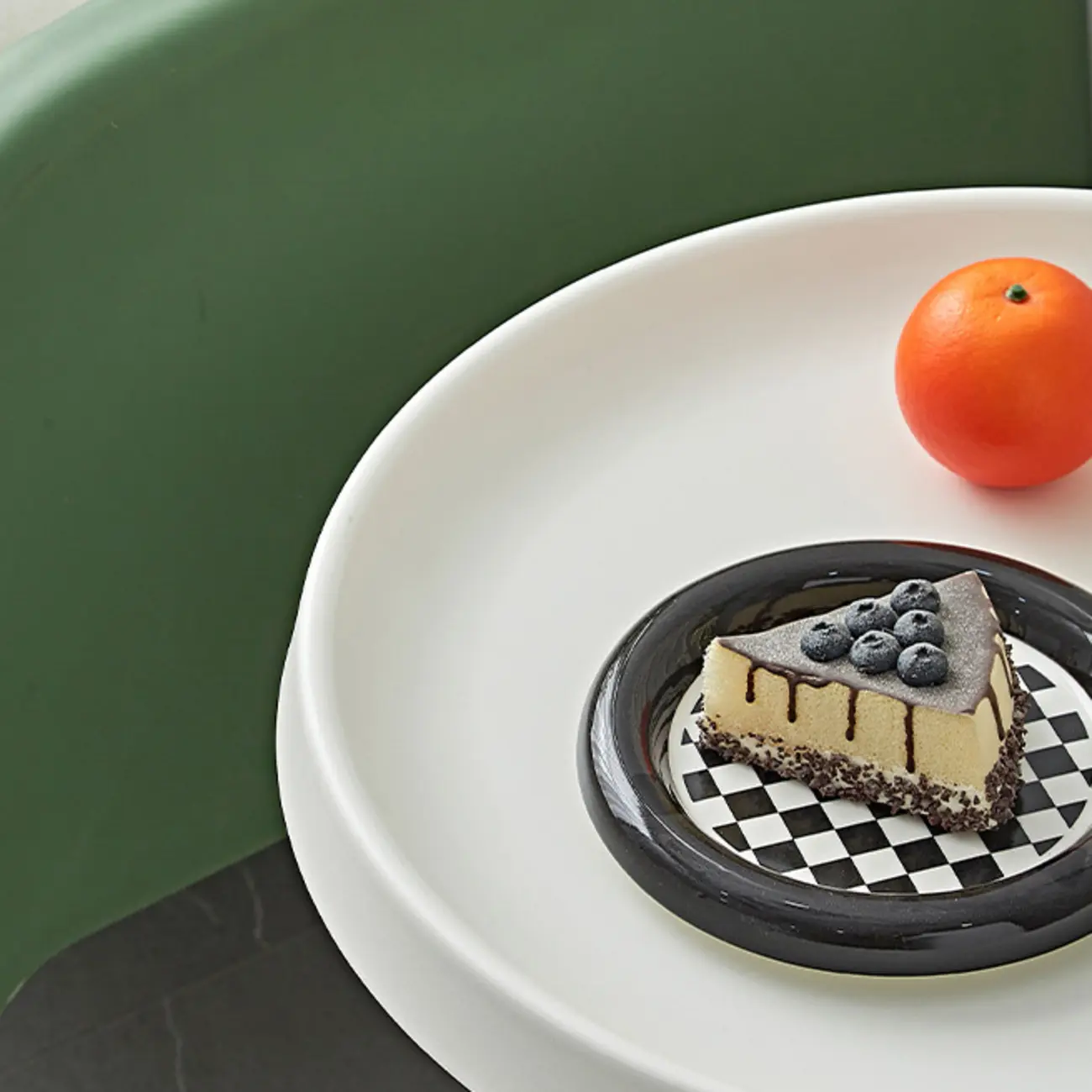  White Round Metal End Table with Tray Top for Living Room Image - 10 | homeyfad