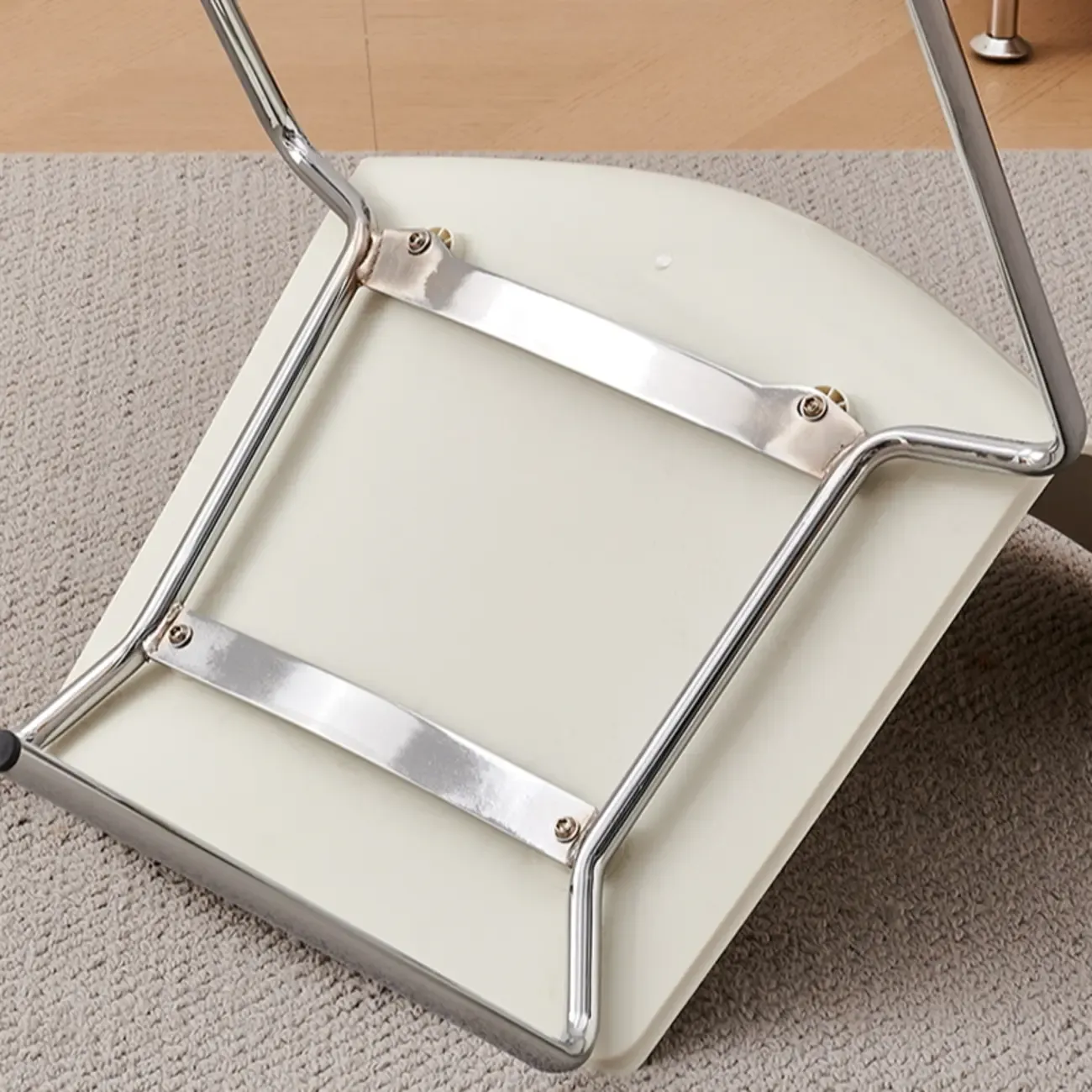 Minimalist Plastic Stackable Metal Armless Dining Chair Image - 15