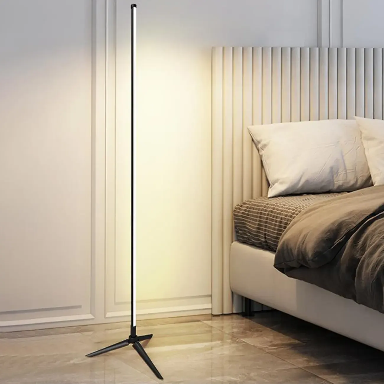 Minimalist Metal LED Coner Floor Lamp for Living Room Decor Image - 2