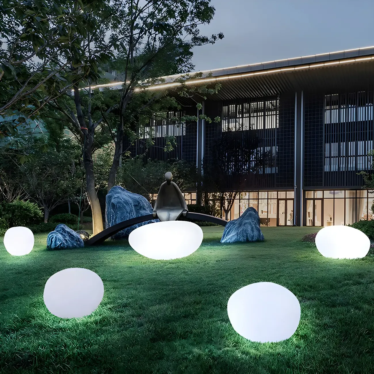  LED White Stone Shaped Landscape Light for Lawn Decor Image - 6