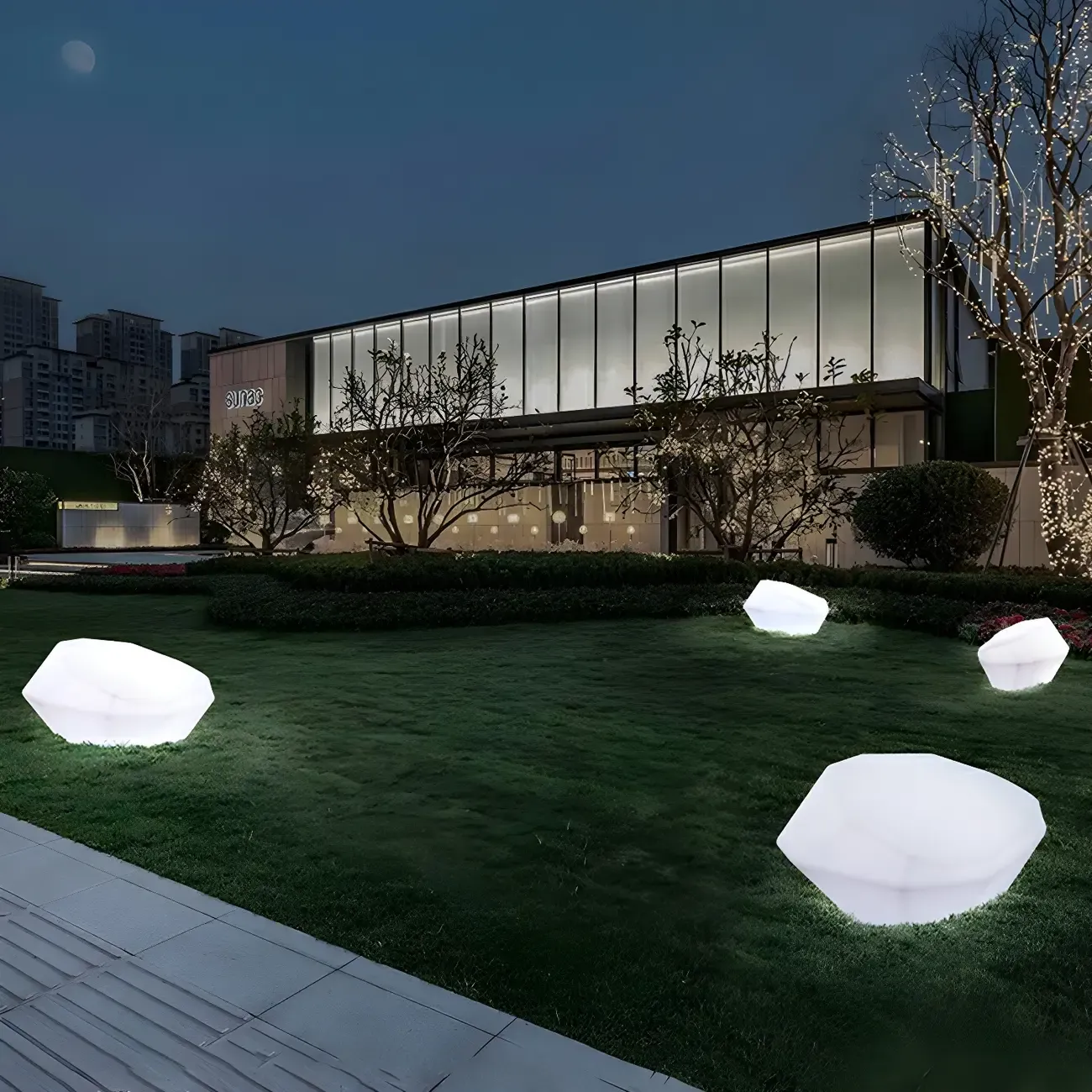 LED White Plastic Rock Ground Lighting for Outdoor Lawn Image - 1
