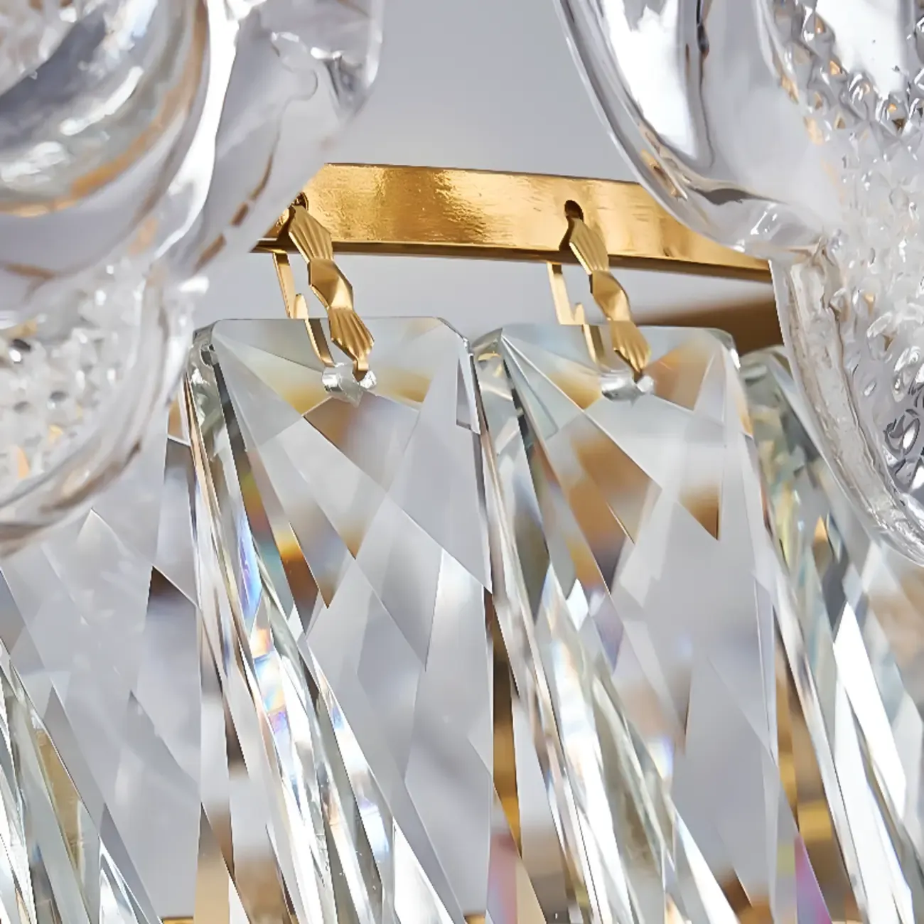 Modern Luxury Crystal Chandeliers with Glassy Shade Image - 13