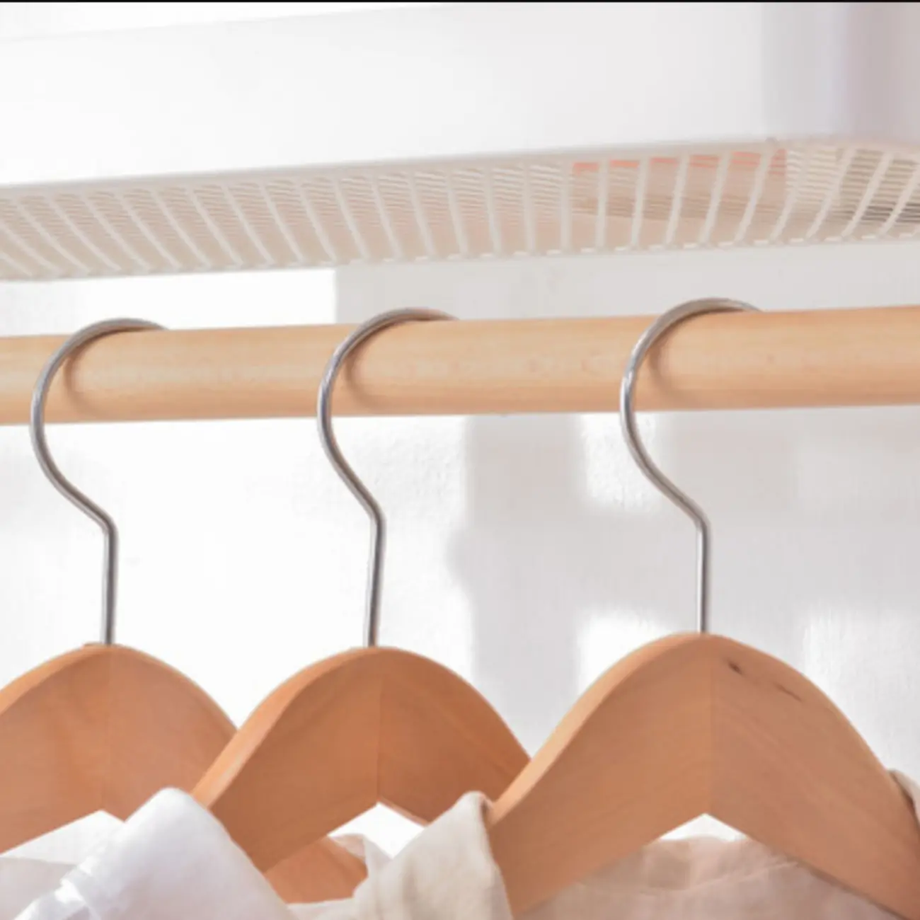 Modern Metal Coat Rack with Wheels and Basket Image - 9 | homeyfad