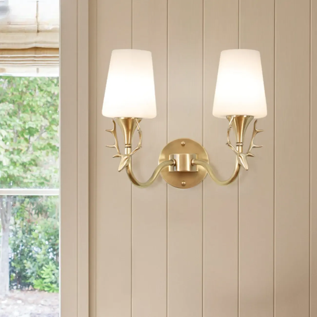 Vintage Cylinder LED Bathroom Vanity Light in Wall-Mounted Image - 4