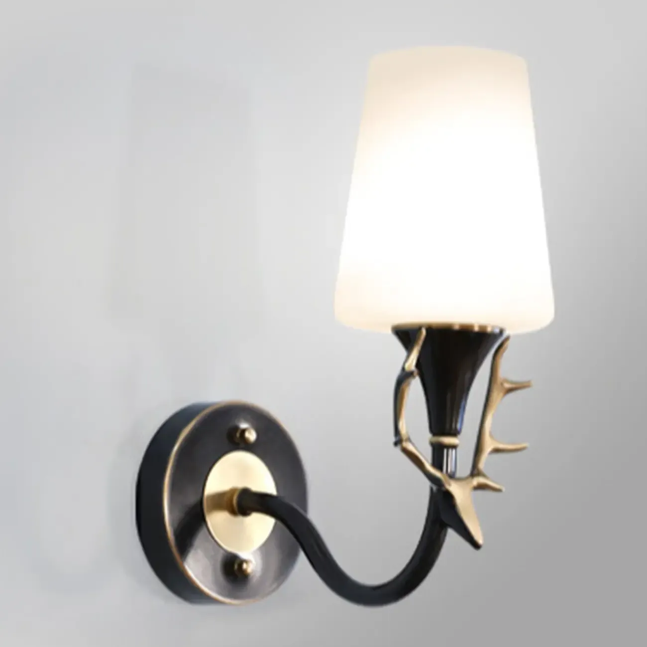 Vintage Cylinder LED Bathroom Vanity Light in Wall-Mounted Image - 5