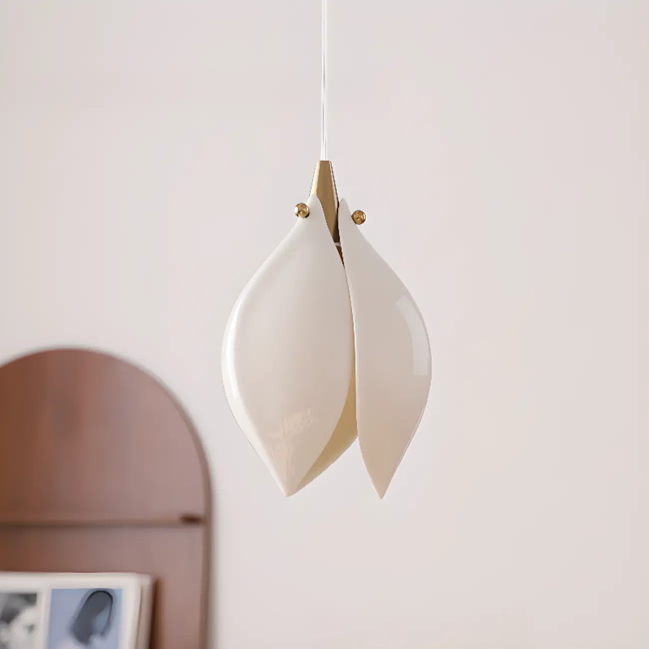 Elegant Ceramic Bud Shape LED Pendant Lamp for Modern Living Room Image - 2 | homeyfad