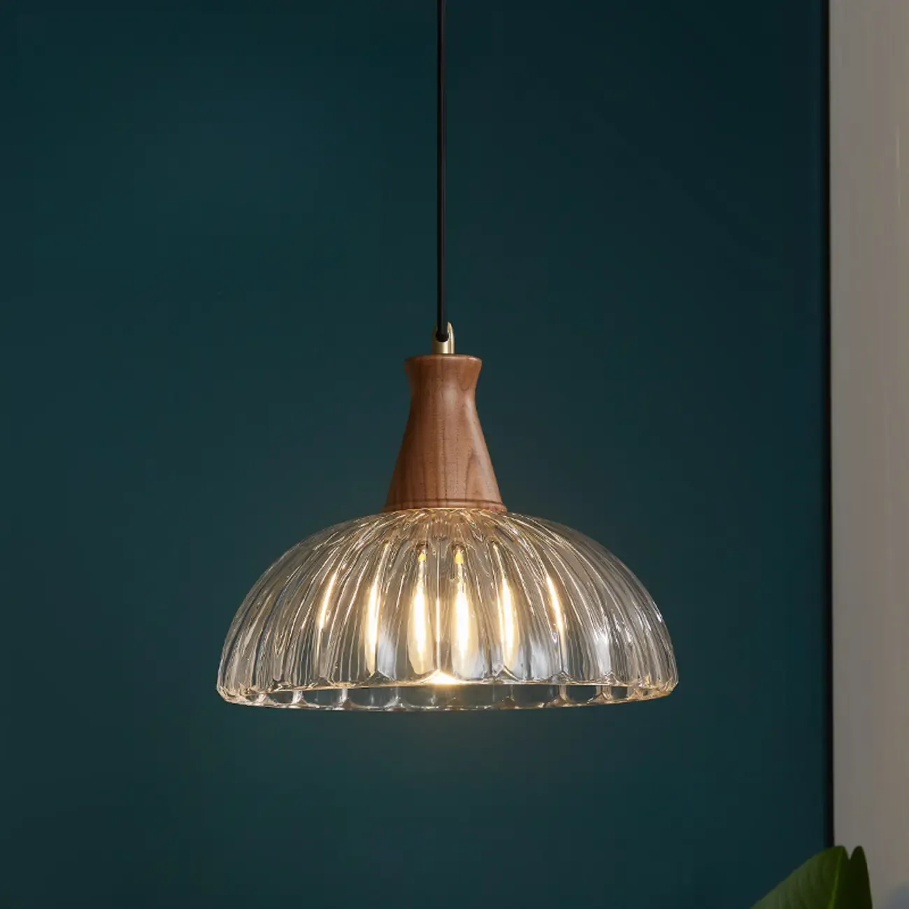 Vintage Brown Reeded Glass Lampshade Pendant Light for Home Decor Image - 3