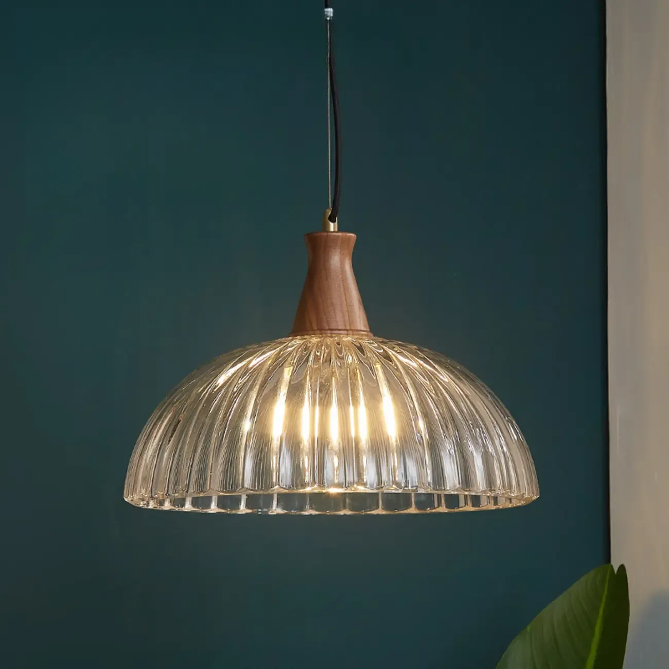 Vintage Brown Reeded Glass Lampshade Pendant Light for Home Decor Image - 7