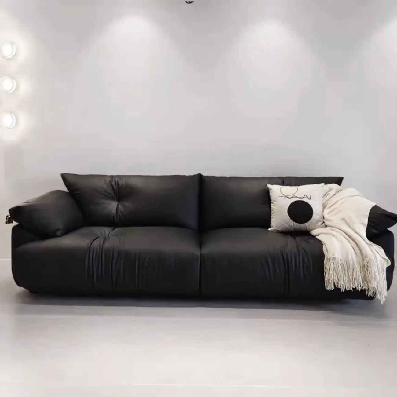 Single Multi-seat Parlor Sofa in Midnight Black with Concealed Support Image - 4 | homeyfad