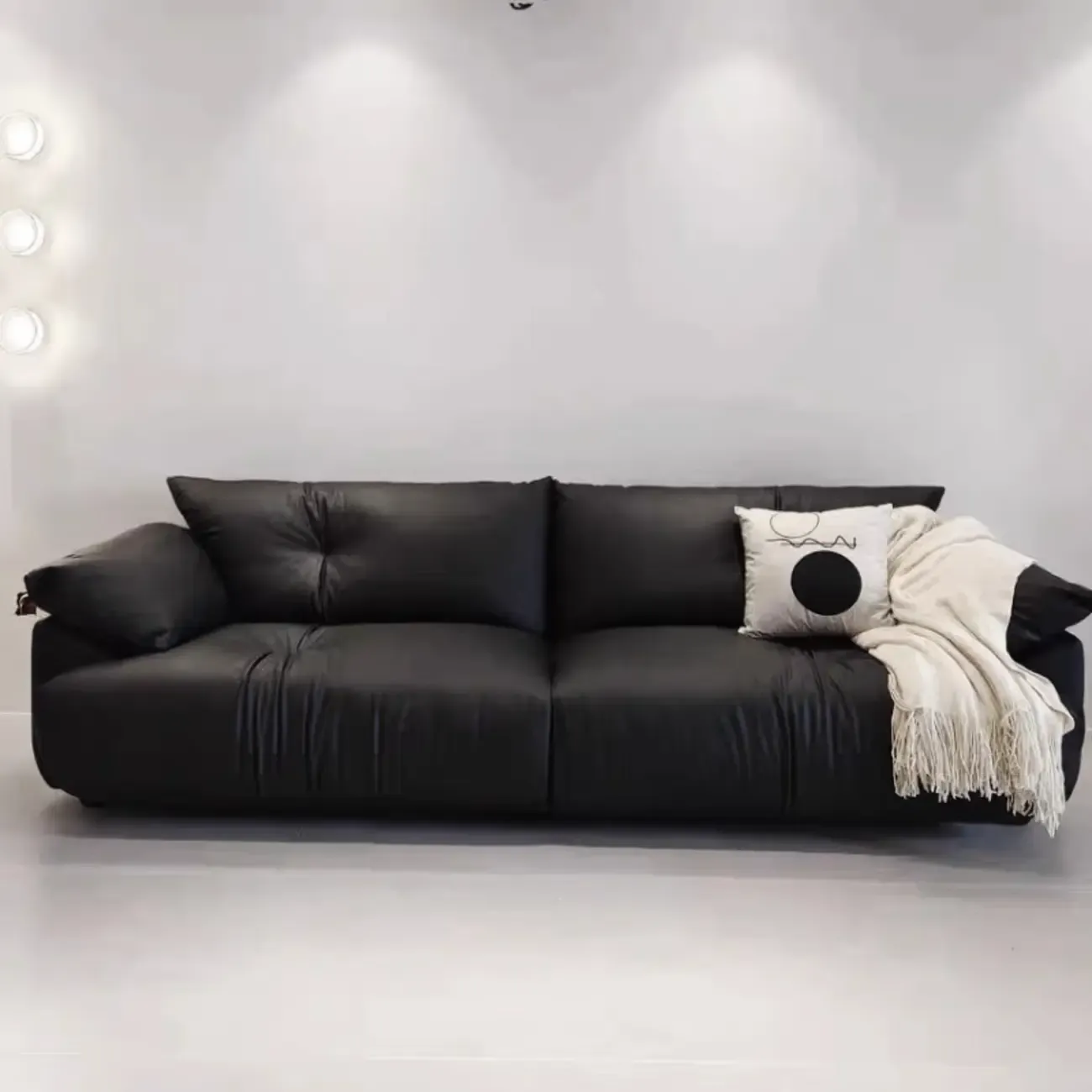 Single Multi-seat Parlor Sofa in Midnight Black with Concealed Support Image - 4