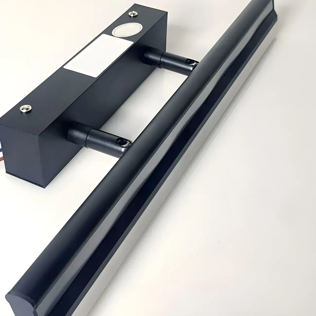 Modern Metal Black Linear LED Vanity Light for Bathroom Makeup Image - 14