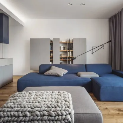 Modern Minimalist Adjustable Metal Wall Light with Switch Image - 5