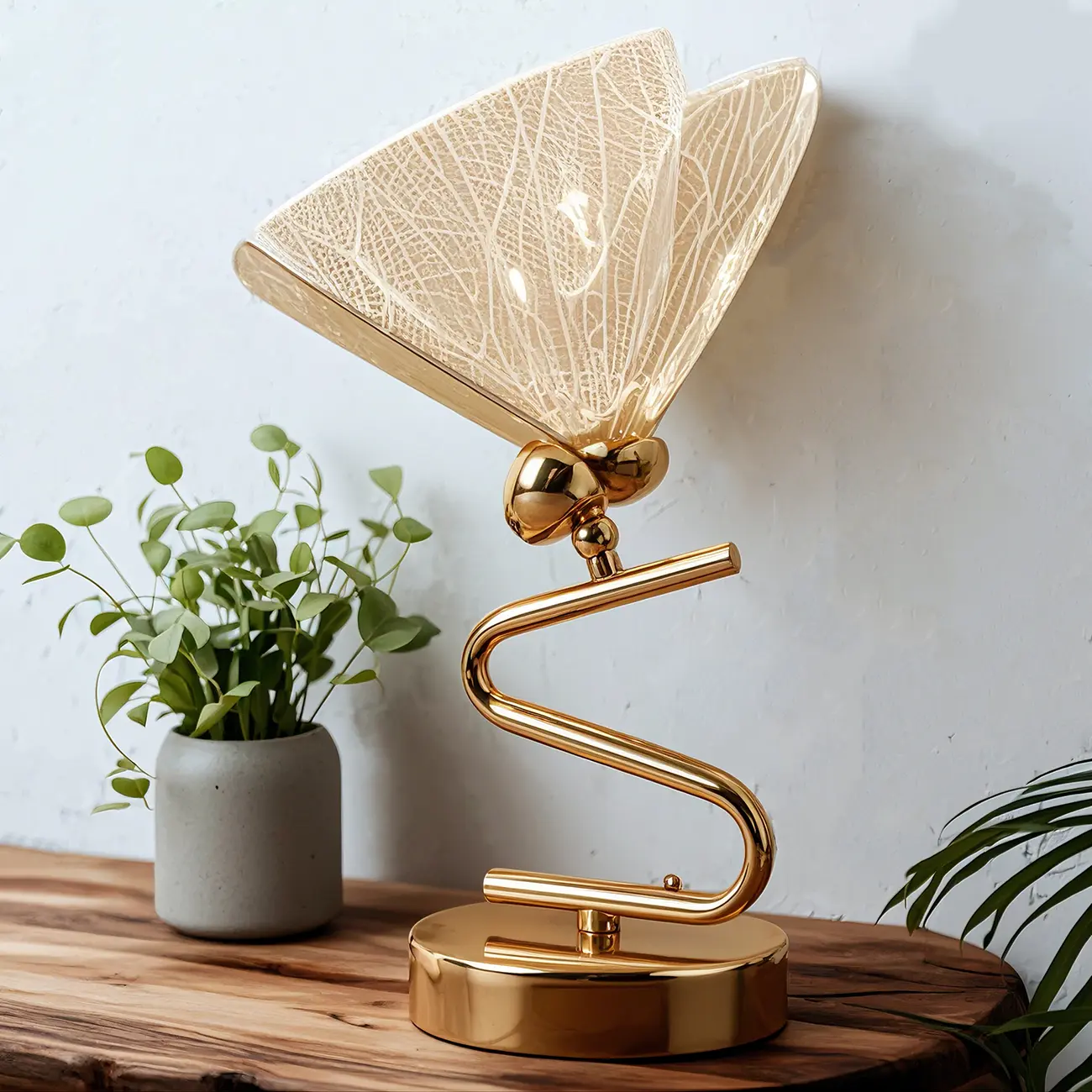 Glamorous Acrylic Butterfly Shape Gold Table Lamp for Residential Image - 3 | homeyfad