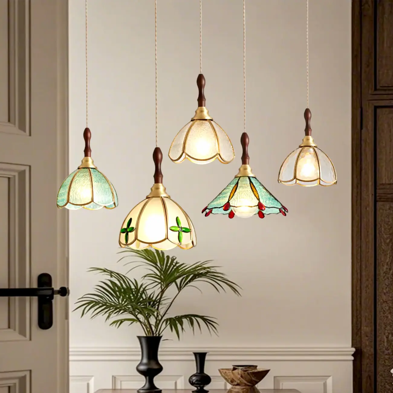 Retro Stained Glass Floral Pendant Lamp for Elegant Home Decor Image - 2 | homeyfad