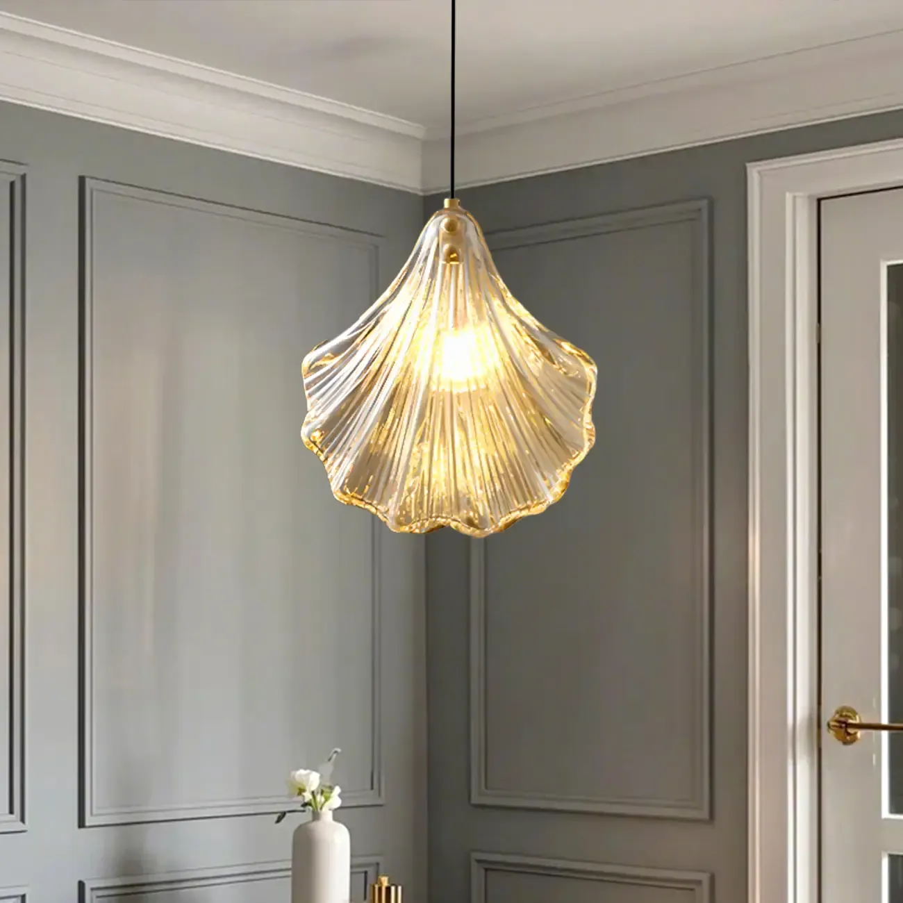 Artistic Ginkgo Clear Glass LED Pendant Light for Living Room Image - 1