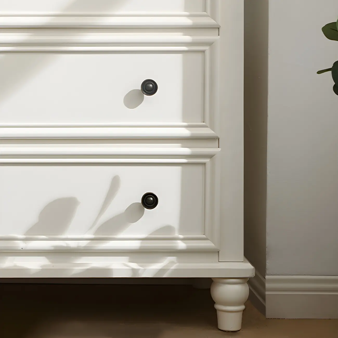 Classic White Wooden Dresser with 5-Drawers for Bedroom Use Image - 7 | homeyfad