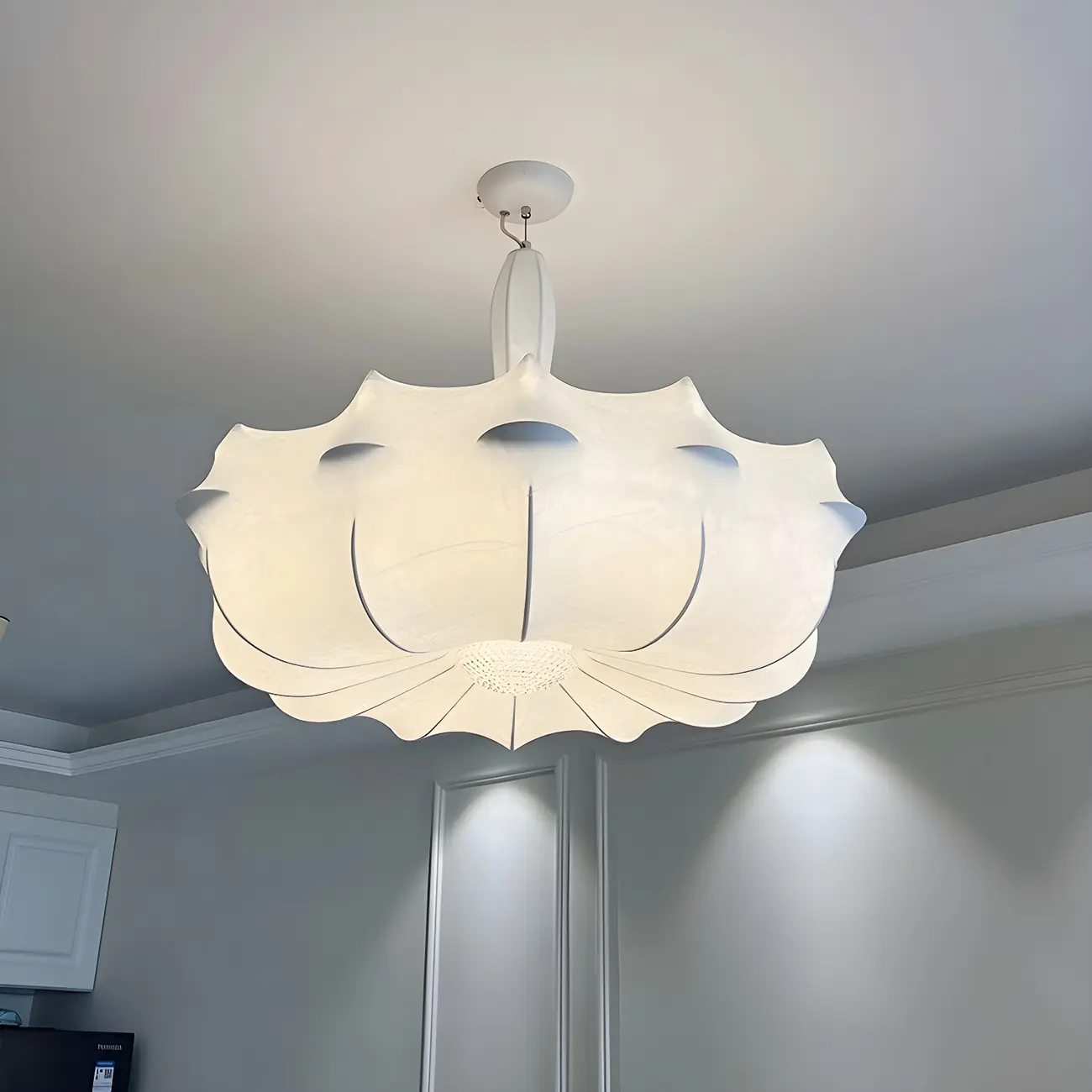 Modern White Flower-Shaped Drum Chandelier Height Adjustable Image - 2 | homeyfad