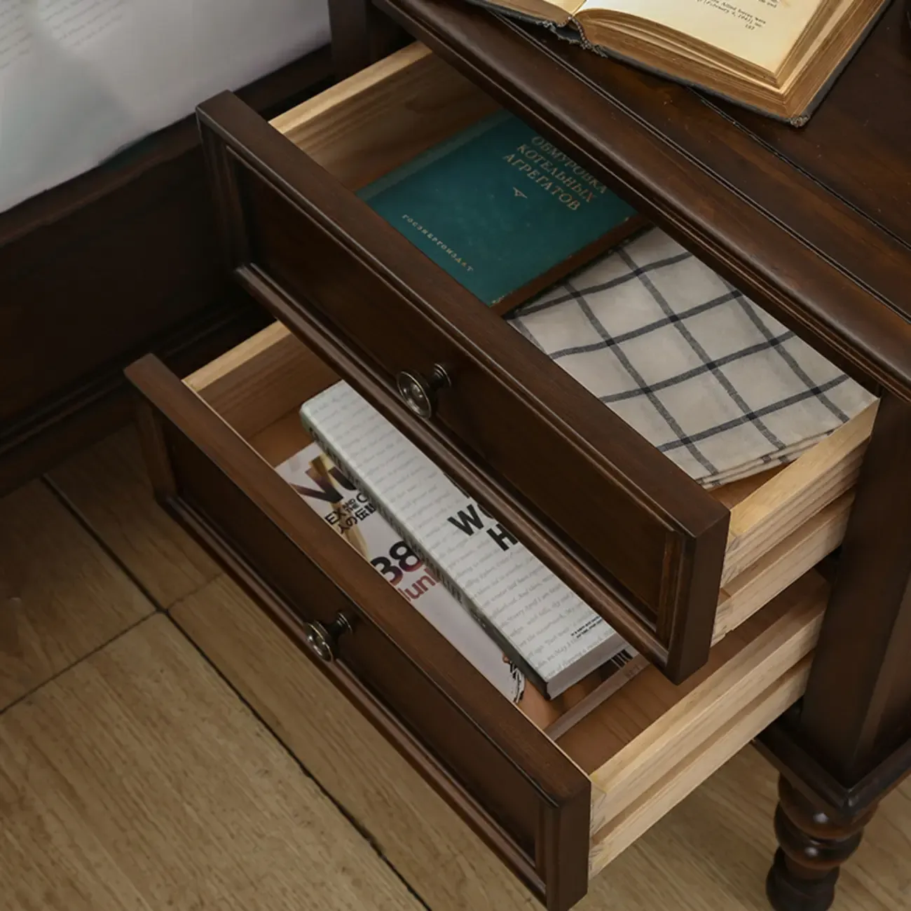 Classic Brown Espresso Wood 2-Drawer Standard Nightstand Image - 8