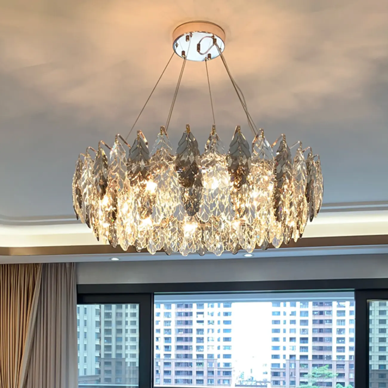 Exquisite Round Multi-light Crystal Leaf Chandelier Image - 13 | homeyfad