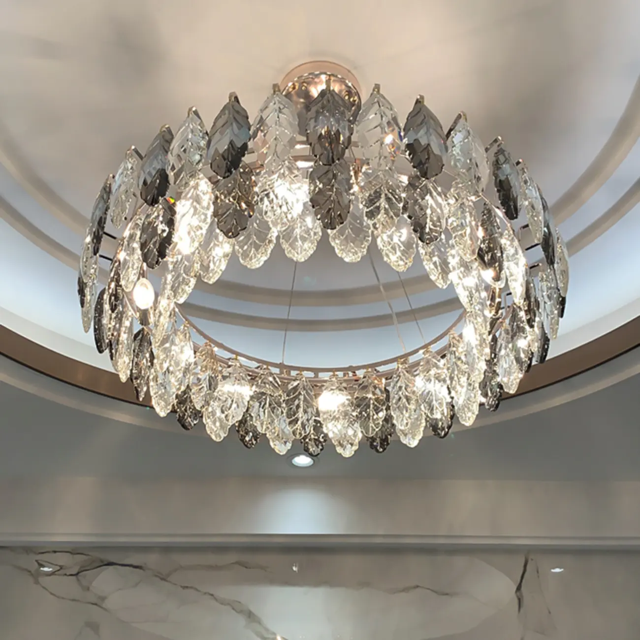 Exquisite Round Multi-light Crystal Leaf Chandelier Image - 16 | homeyfad
