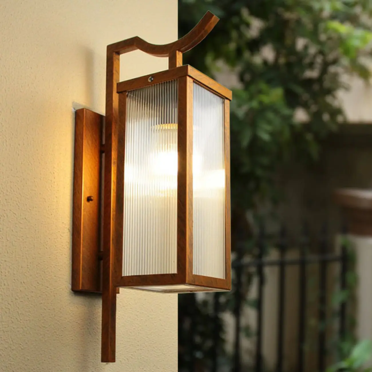 Modern Steel 19.5" Outdoor Wall Sconce with Glass Shade | homeyfad