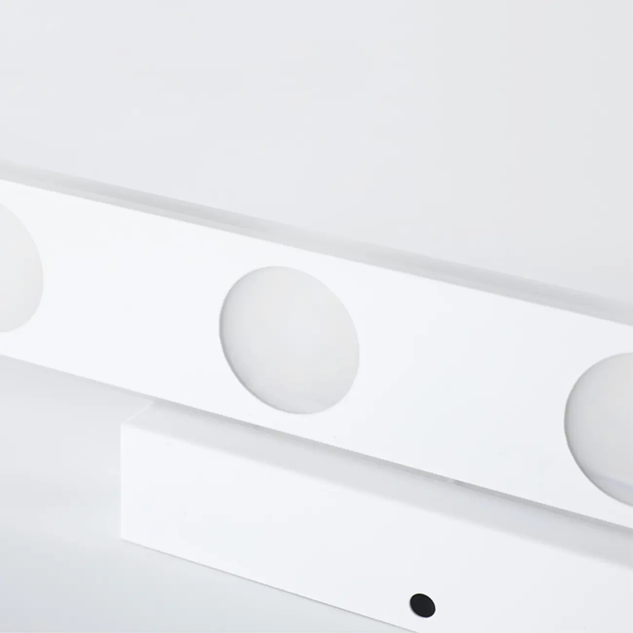 Durable Metal LED Bar Vanity Light with Acrylic Shade for Bathroom Image - 6 | homeyfad