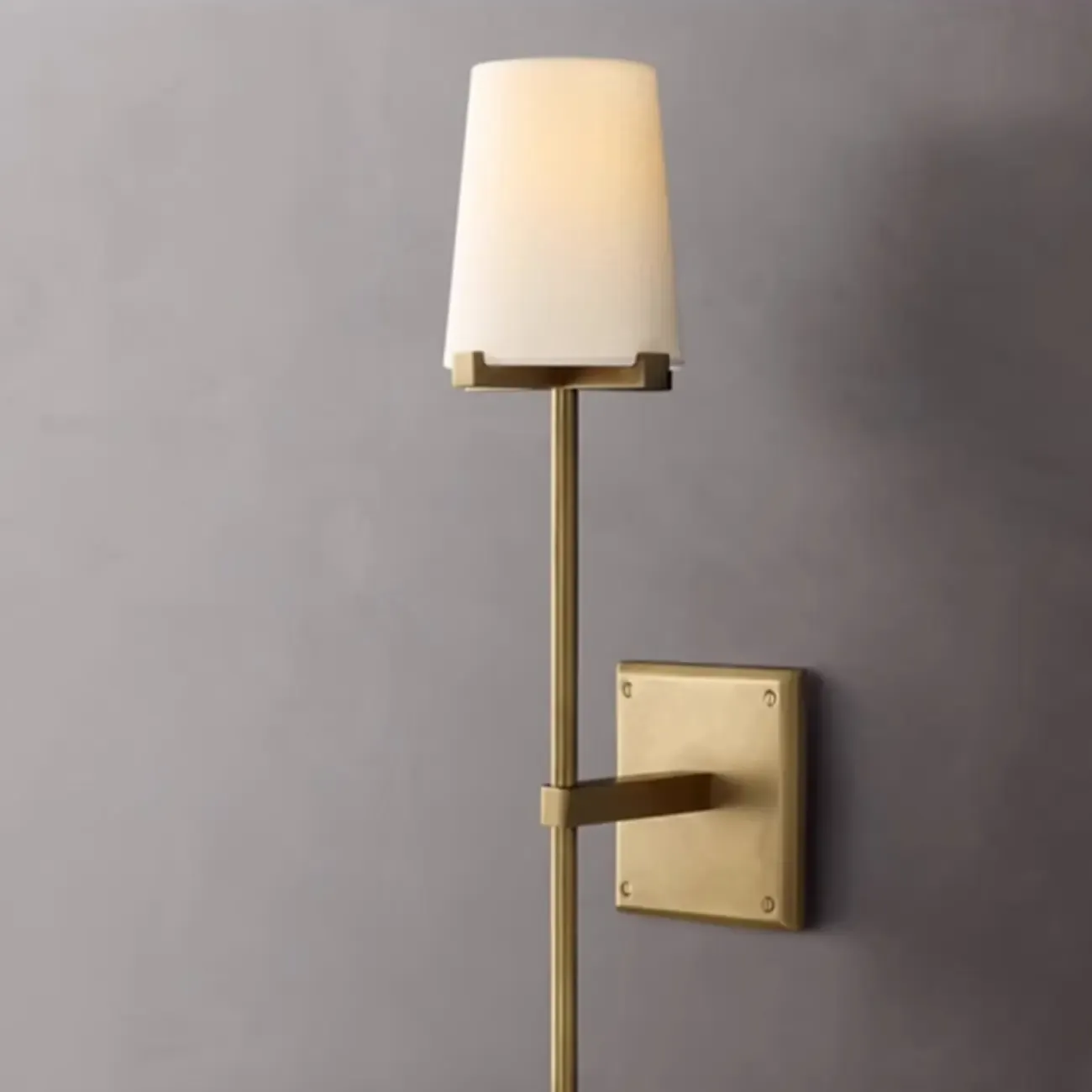 Modern Gold Bathroom Vanity Light with Clear Glass Shade