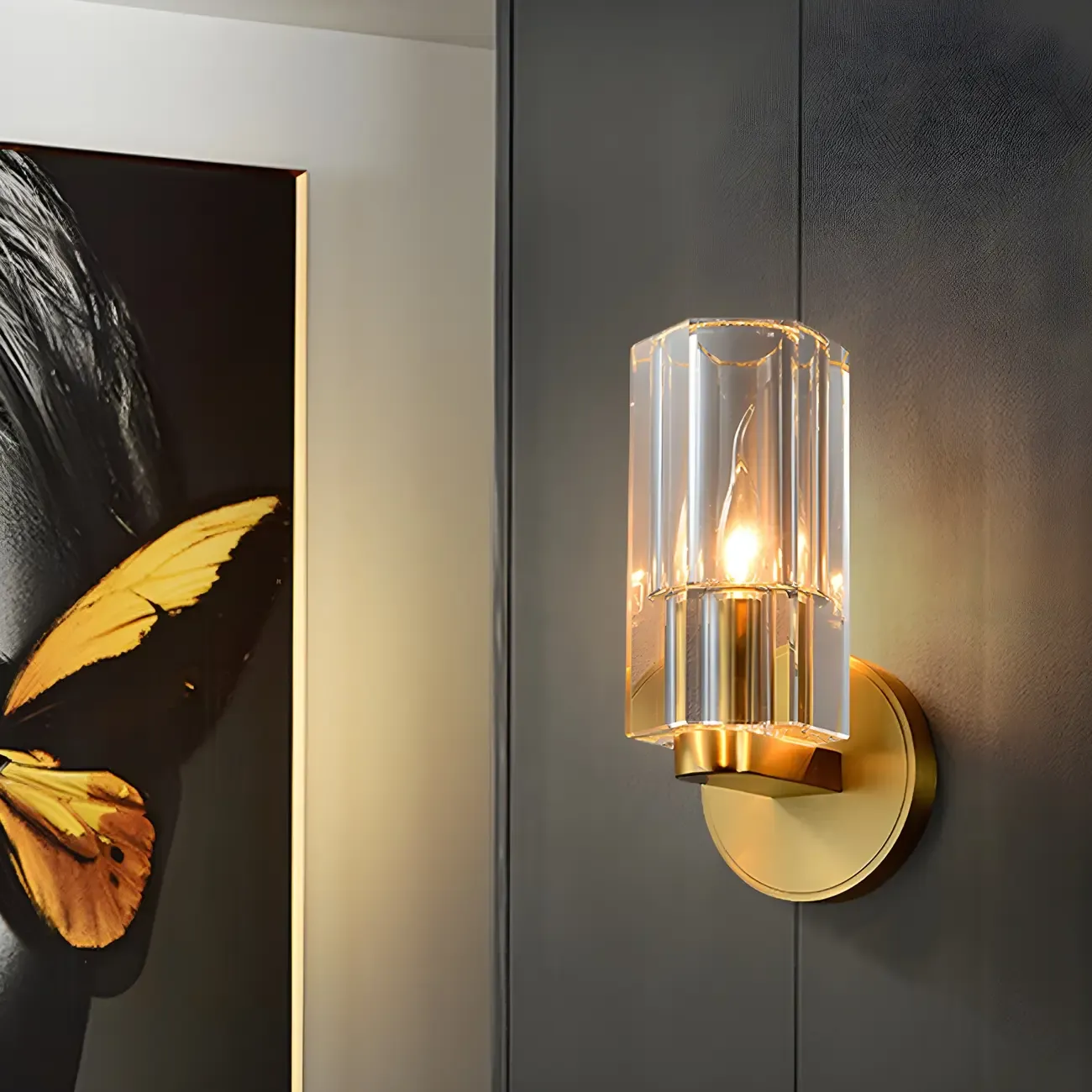 Elegant Metal Vanity Light with Crystal Shade for Bathroom Image - 1