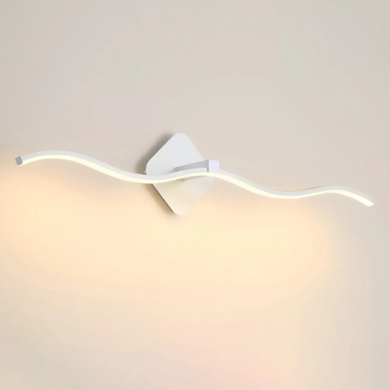 Modern Metal Wave Vanity Light with Integrated LED for Bathroom Image - 8