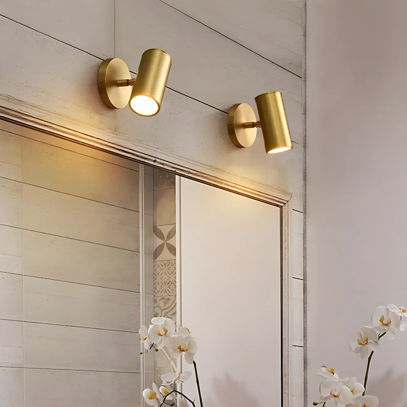 Stylish Metal Vanity Light with Copper Shade for Bathroom Image - 1 | homeyfad