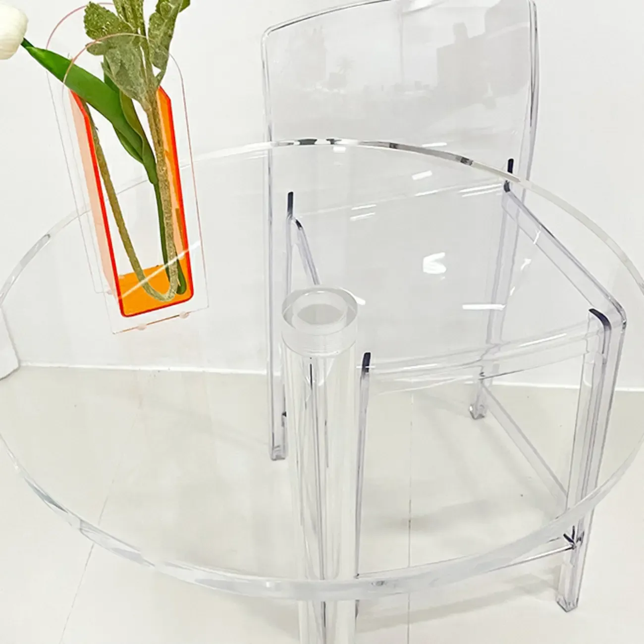 Modern Clear Acrylic Round Pedestal Bar Tables Image - 7