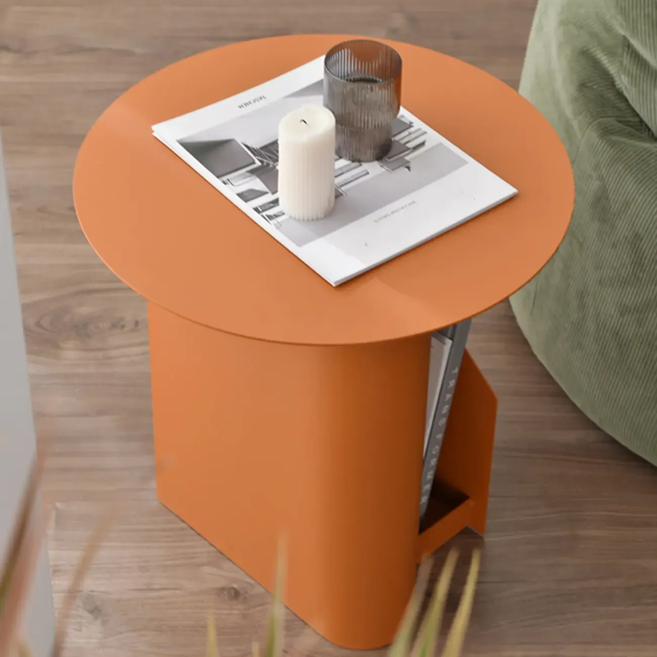 Scandinavian Abstract Iron Small Round Side Table Image - 2