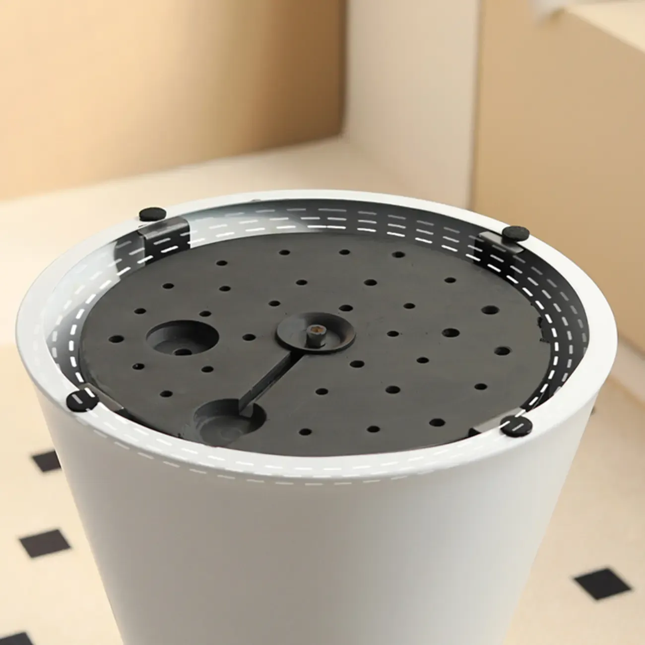 Elegant Pedestal Round White Marble Bar Table Image - 14