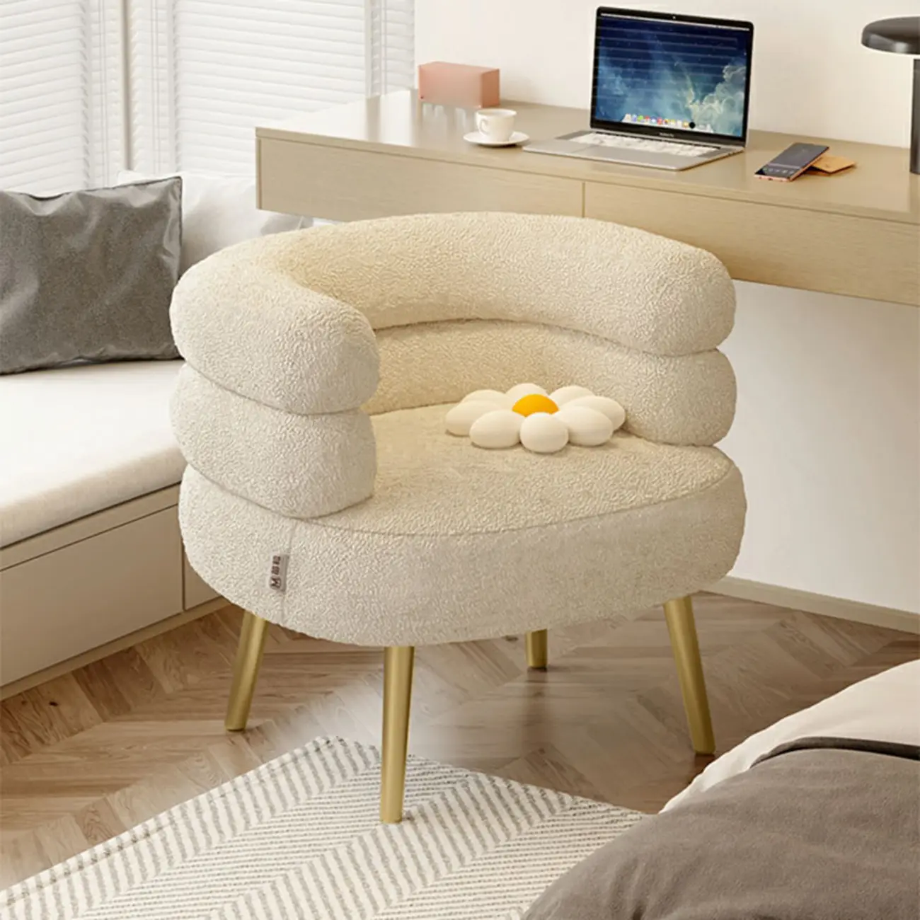 Classic Sherpa Accent Chair with Mid-Back for Living Room Image - 1 | homeyfad