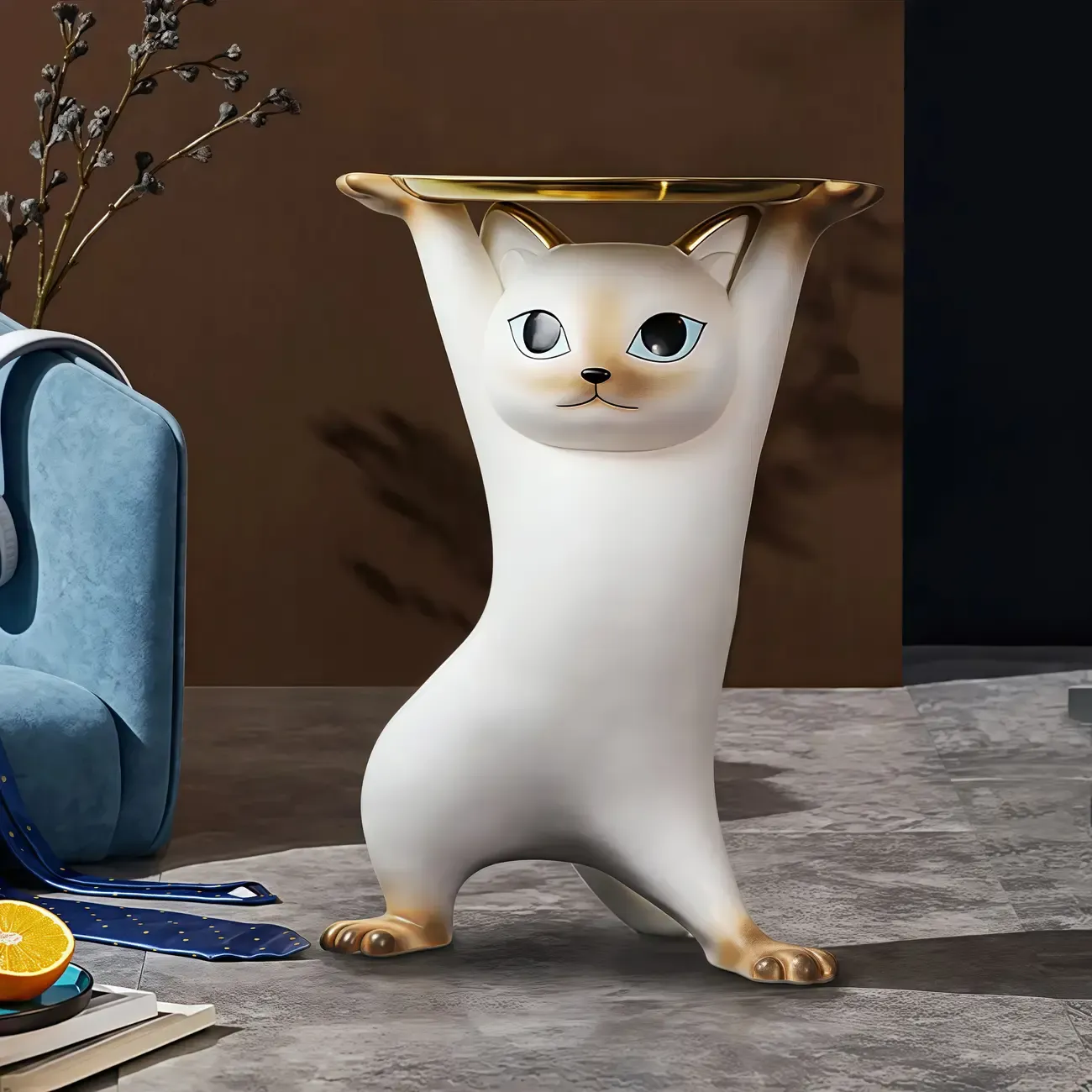 Modern Cute Cat-Shaped Golden Round Top Side Table Image - 3