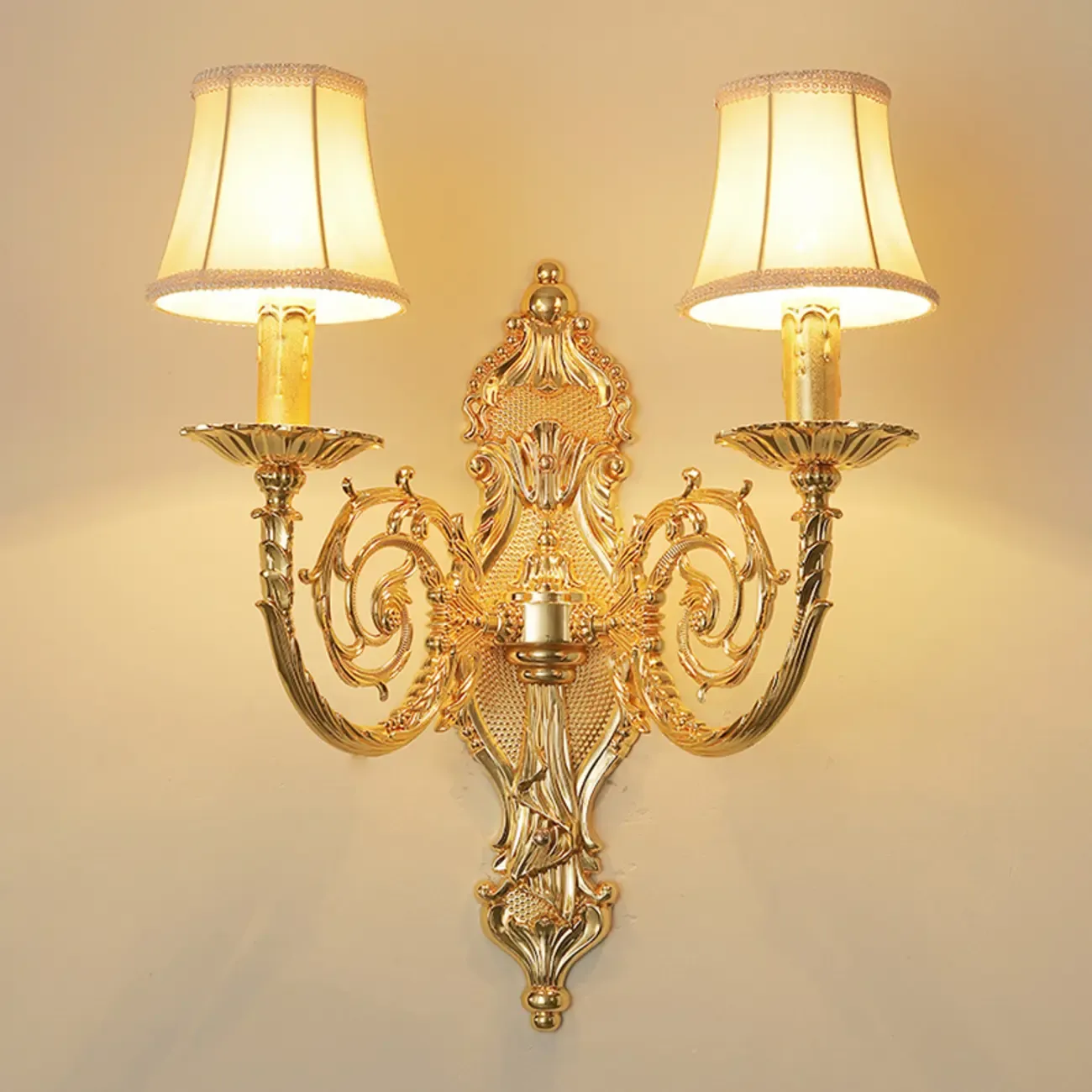 Vintage Brass Candle 2-Light Wall Light Sconce for Indoor