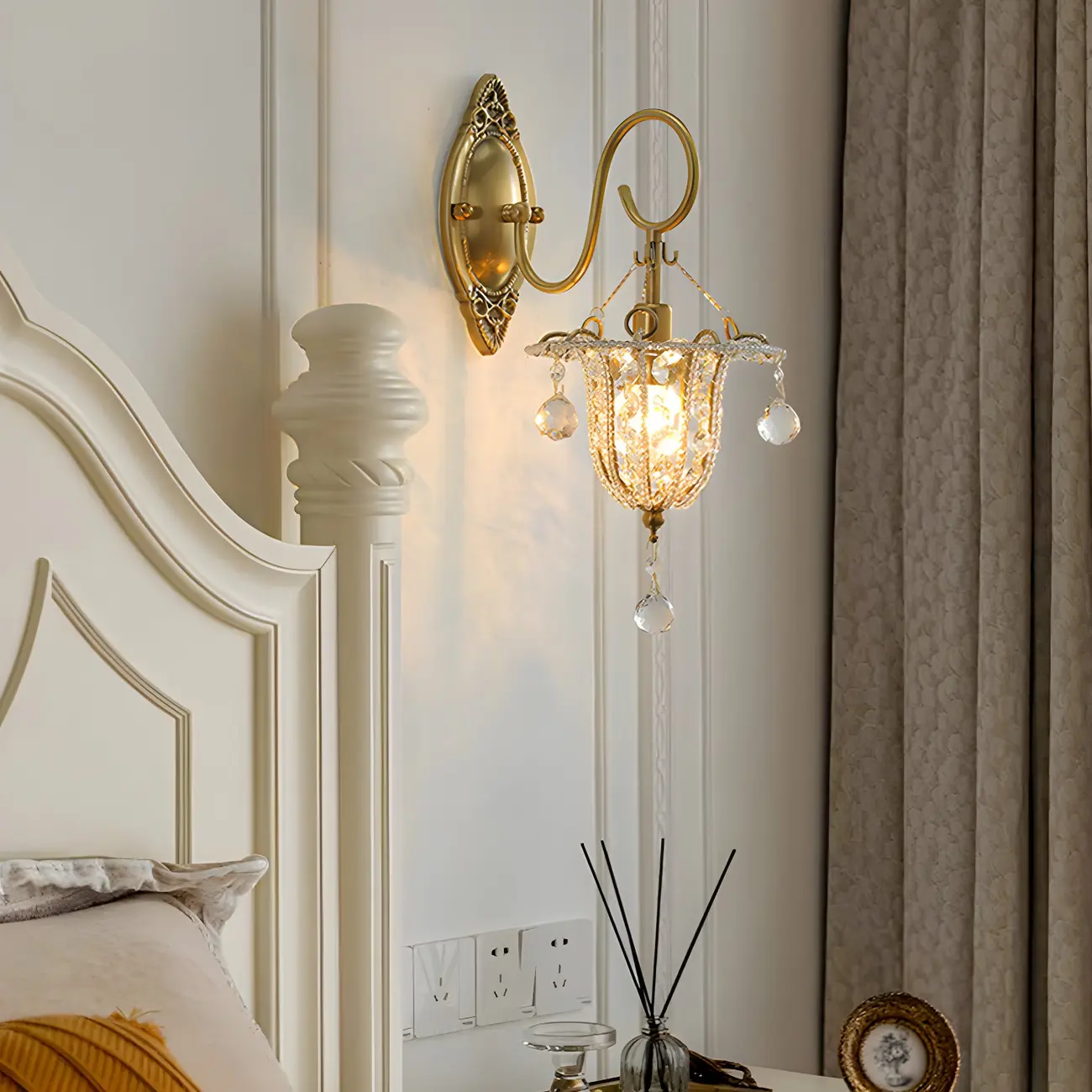 Vintage Gold Wall Sconce with Crystal and LED Light Image - 4 | homeyfad