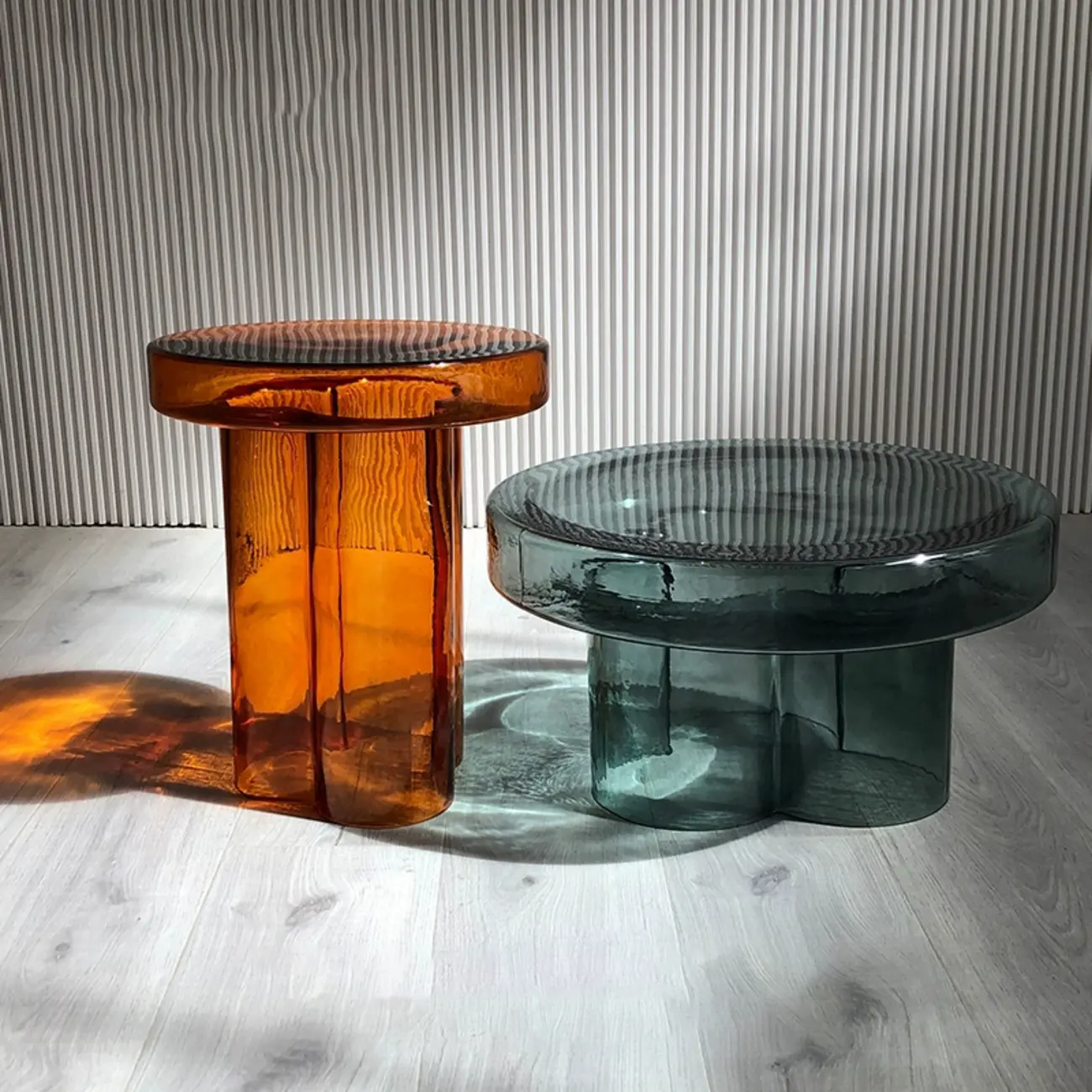 Stylish Glass Round Accent Side Table for Living Room Image - 1 | homeyfad