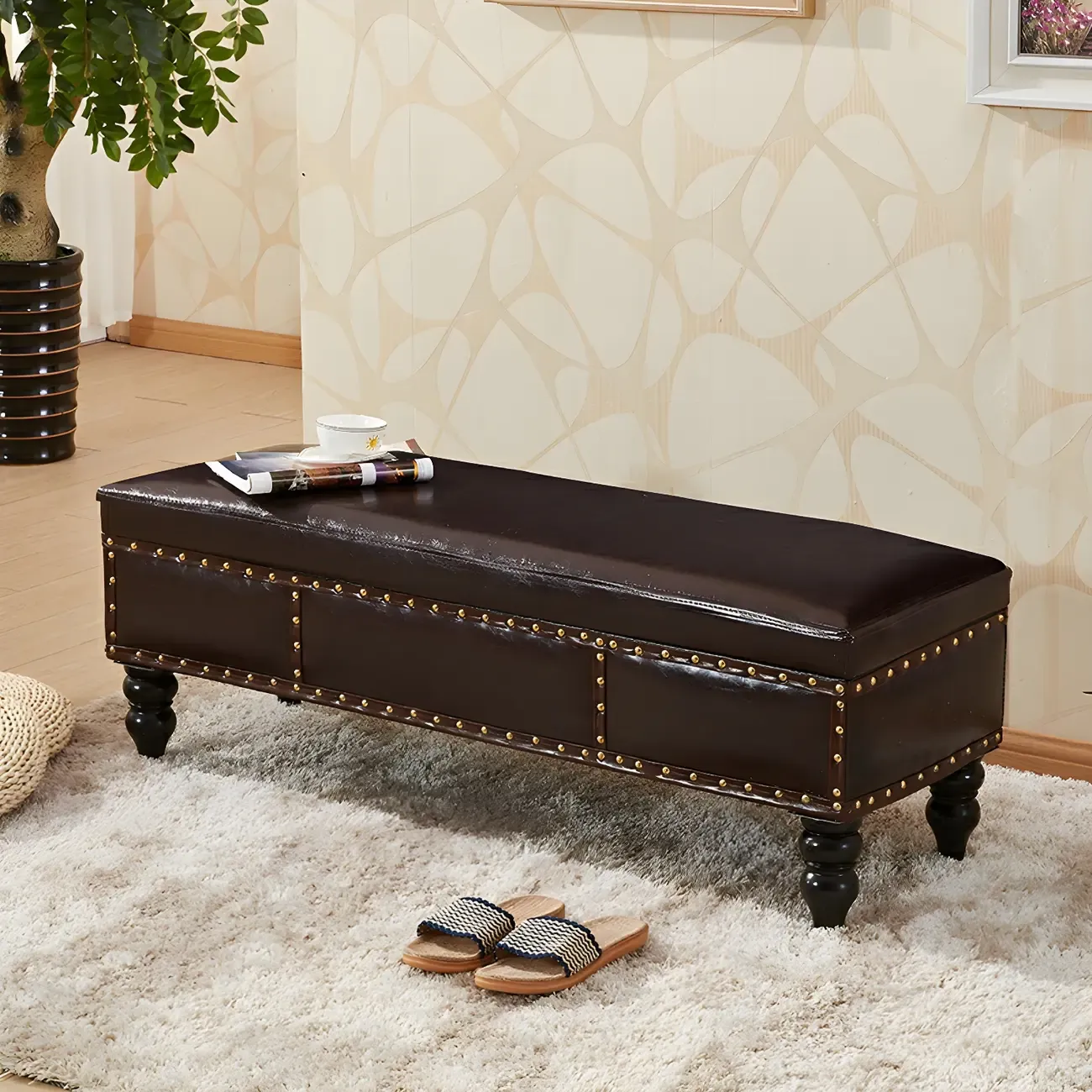 22"H Faux Leather Upholstered Bedroom Bench with Storage Image - 7