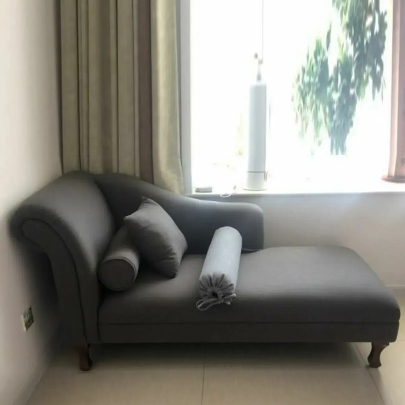 Modern Cotton Chaise Lounge with One Arm for Bedroom Image - 5