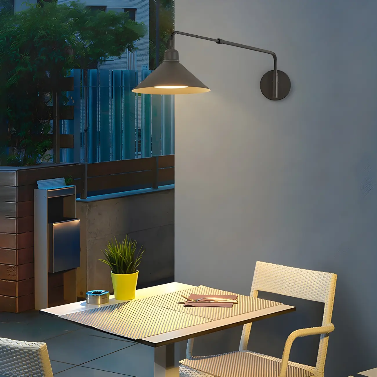 Simple Black Metal Adjustable Swing Arm Wall Light Image - 1 | homeyfad