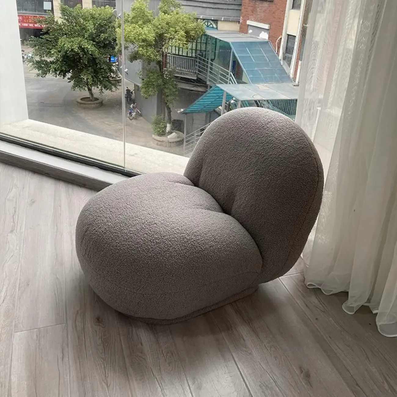 Contemporary Sherpa Fabric Accent Chair with Memory Foam Image - 7