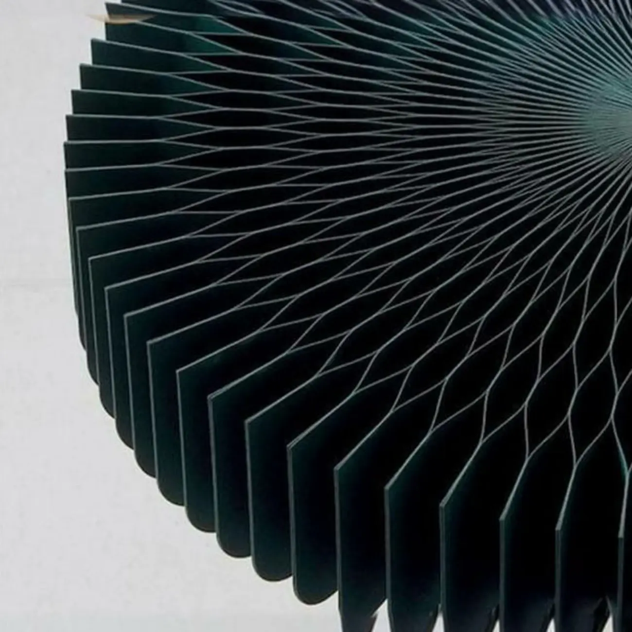 Round Metal Foldable End Table with Pedestal Base Image - 13 | homeyfad