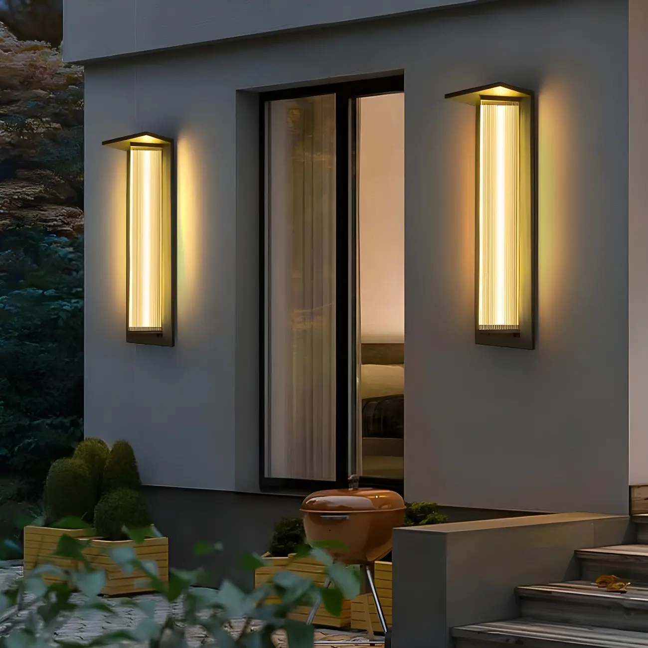 Modern Triangle Shade LED Outdoor Wall Light | homeyfad