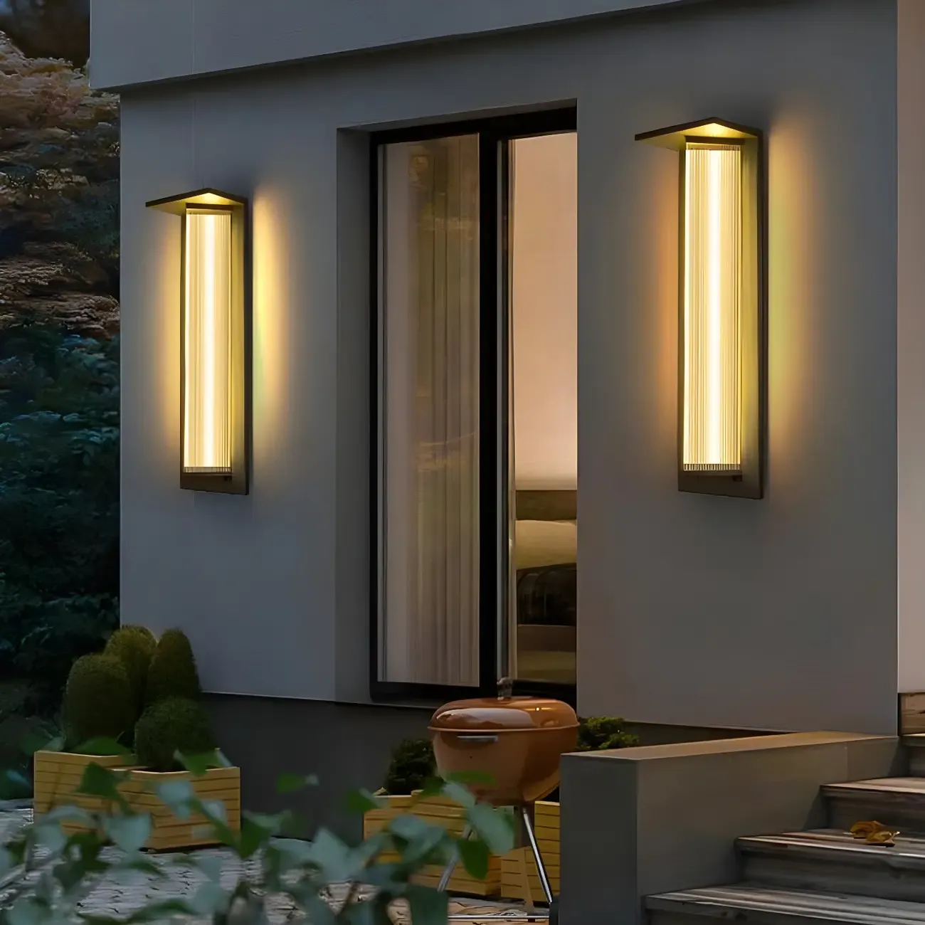Modern Triangle Shade LED Outdoor Wall Light