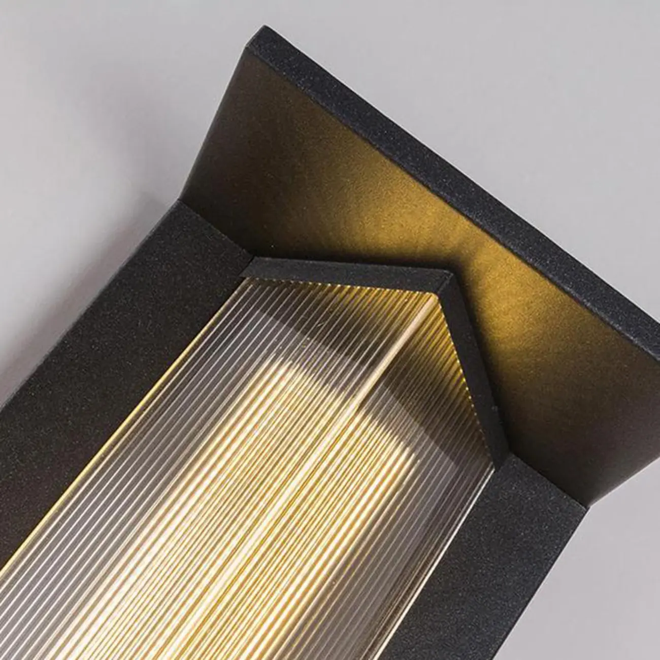 Modern Triangle Shade LED Outdoor Wall Light | homeyfad