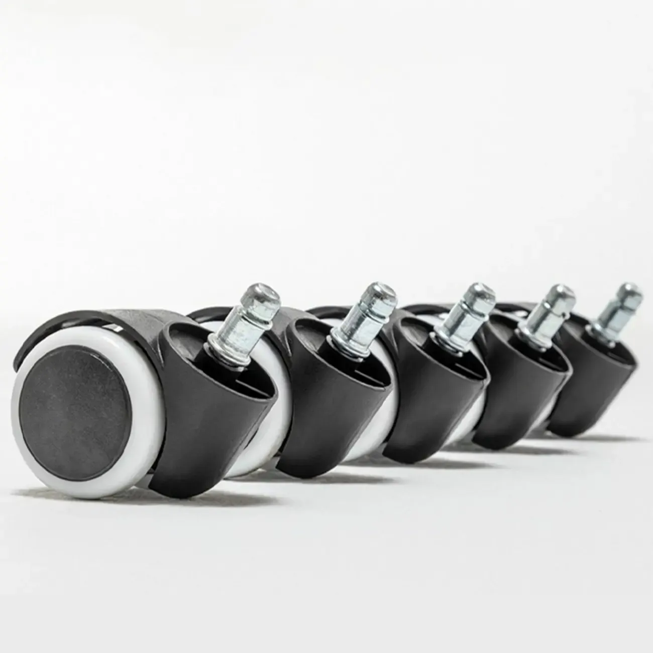 Ergonomic Leather Reclining Executive Office Chair with Footrest Image - 11